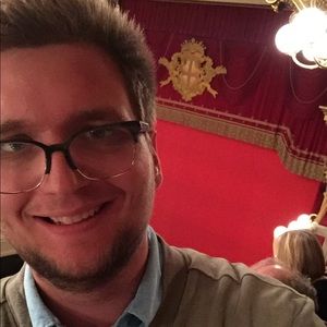 Meet your Posher, Sam